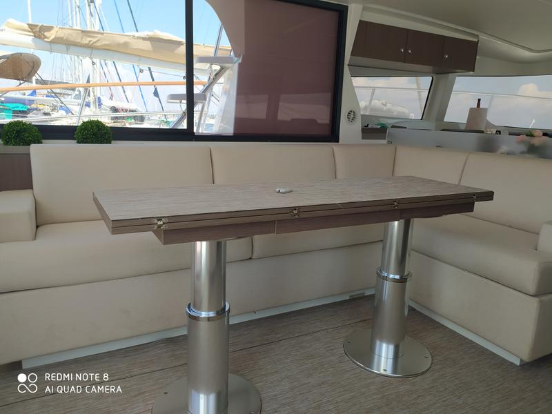 Book yachts online - powercatamaran - Bali 4.3 MY - Flying Dream  - rent