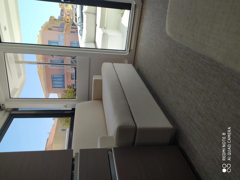 Book yachts online - powercatamaran - Bali 4.3 MY - Flying Dream  - rent