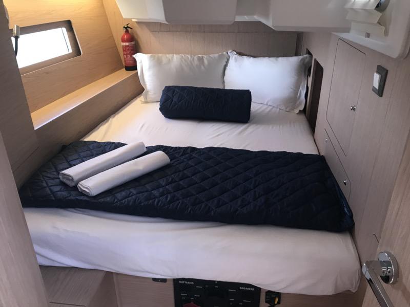 Book yachts online - sailboat - Oceanis 46.1 (5 cab) - Becrux - rent