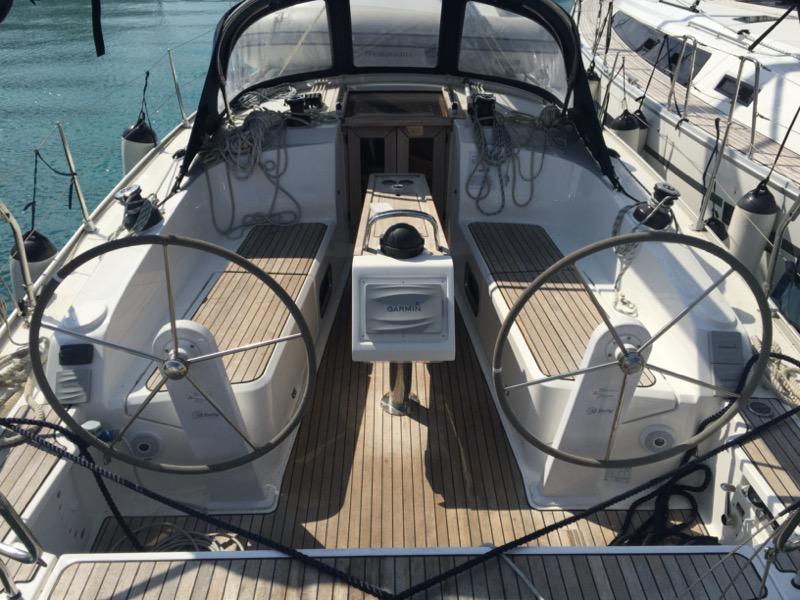 Book yachts online - sailboat - Bavaria Cr 37 - Menkar - rent