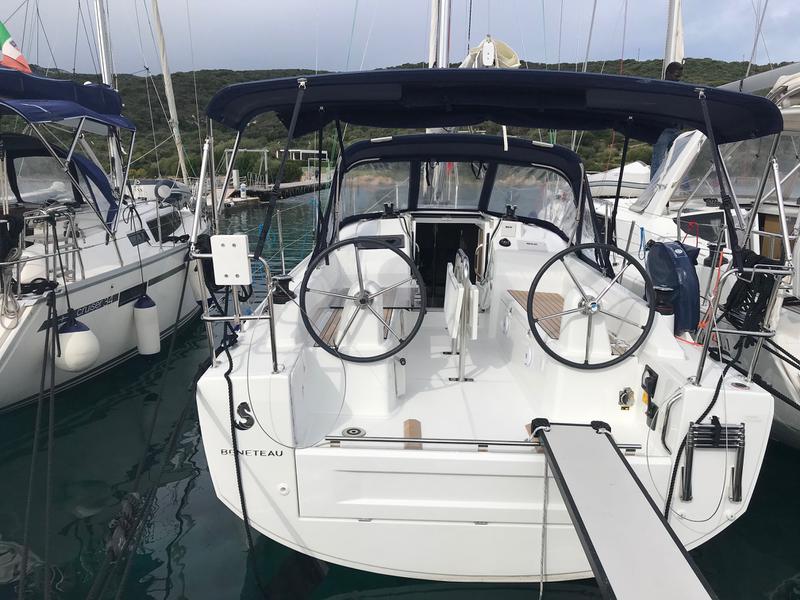 Book yachts online - sailboat - Oceanis 30.1 - Mimosa - rent