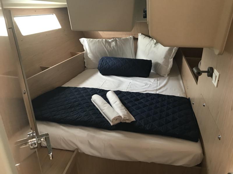 Book yachts online - sailboat - Oceanis 41.1 - Agena - rent