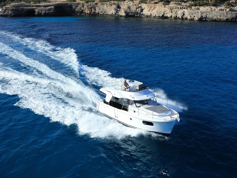 Book yachts online - motorboat - Swift Trawler 30 - AnnaRosa - rent