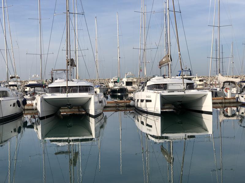 Book yachts online - catamaran - Bali 4.1 Sa - Costar - rent