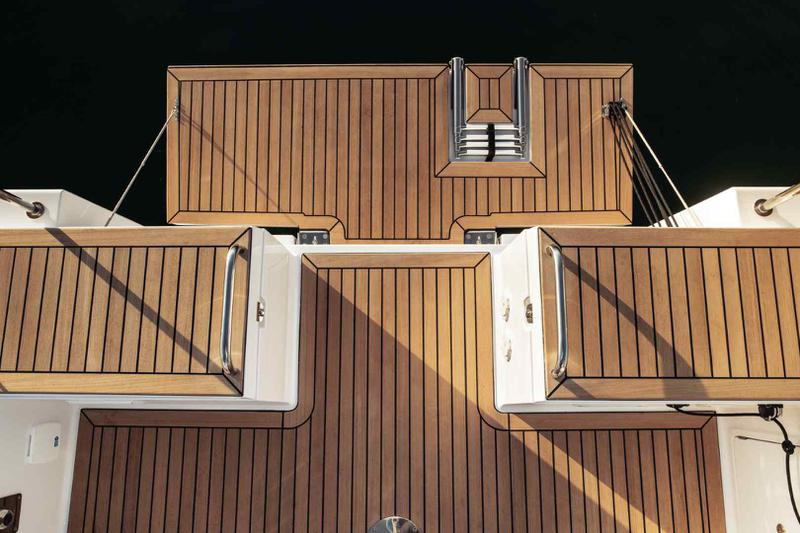 Book yachts online - sailboat - Elan Impression 40.1 - Liana - rent