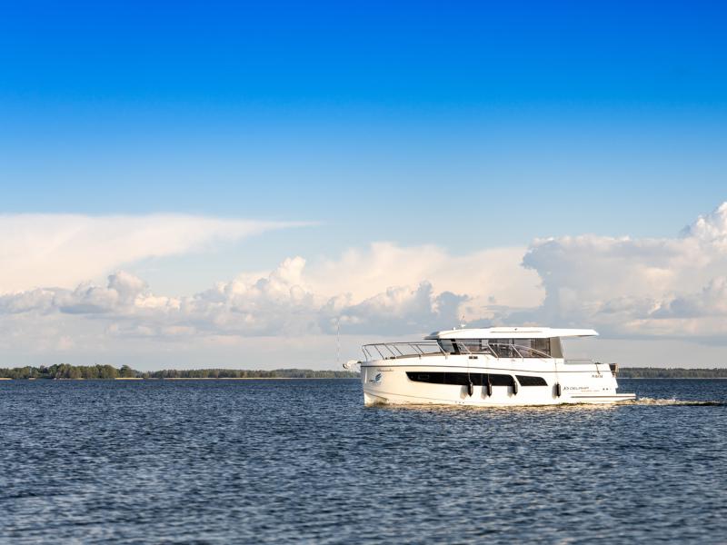 Book yachts online - motorboat - Nautika 1150 - Nautika 1150 (Dominika) - rent