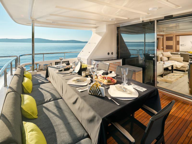 Book yachts online - motorboat - Delfino 93 - Ocean Drive - rent