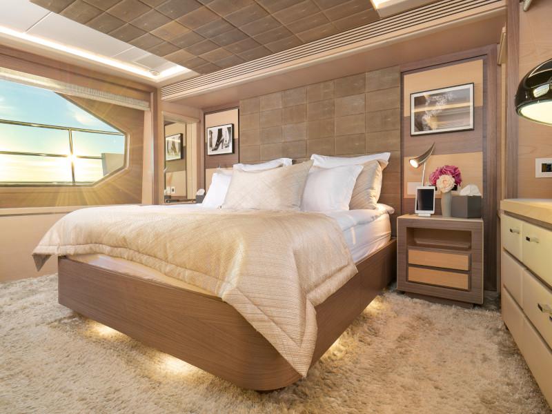 Book yachts online - motorboat - Delfino 93 - Ocean Drive - rent