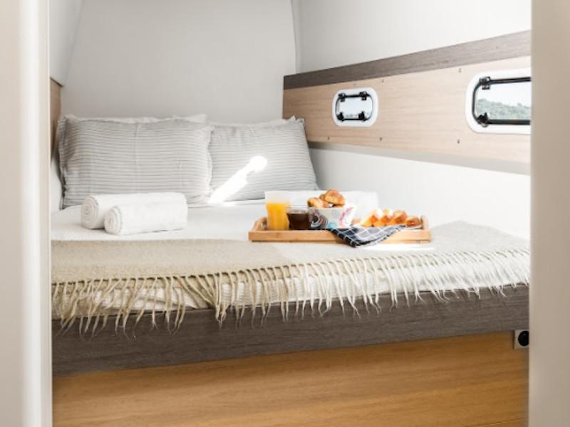 Book yachts online - catamaran - Bali 4.0 - Sofia - rent