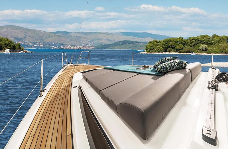 Book yachts online - sailboat - Bavaria C42 - Karpouzi | A/C, Bowth, Full teak deck - rent