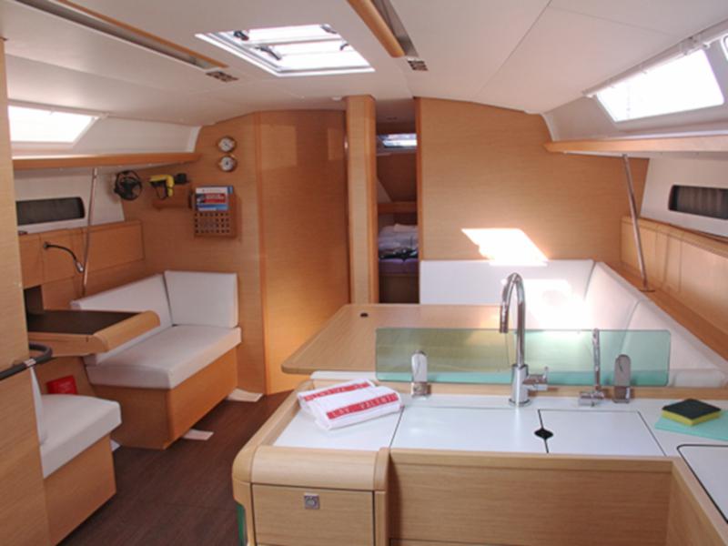Book yachts online - sailboat - Sun Odyssey 449 - Birbona - rent