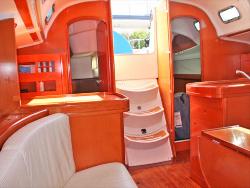 Book yachts online - sailboat - First 40.7 - Milena - rent