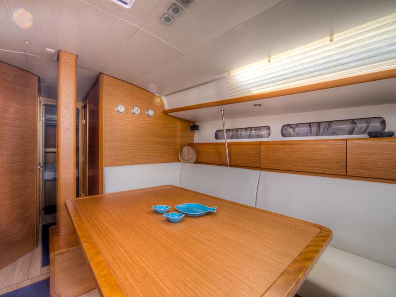 Book yachts online - sailboat - Sun Odyssey 439 - Ribelle - rent