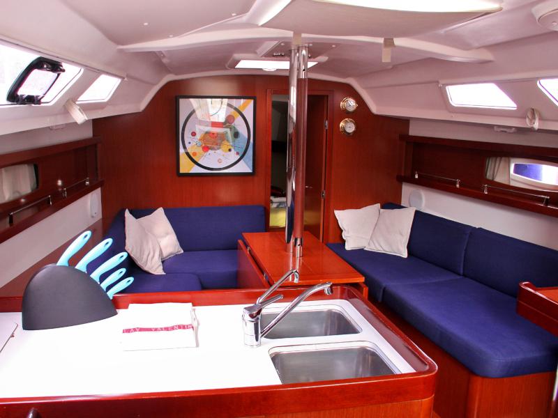 Book yachts online - sailboat - Oceanis 34 - Rebecca - rent