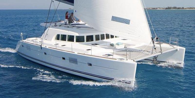 Book yachts online - catamaran - Lagoon 500 - Skippered - TORO BIANCO - rent