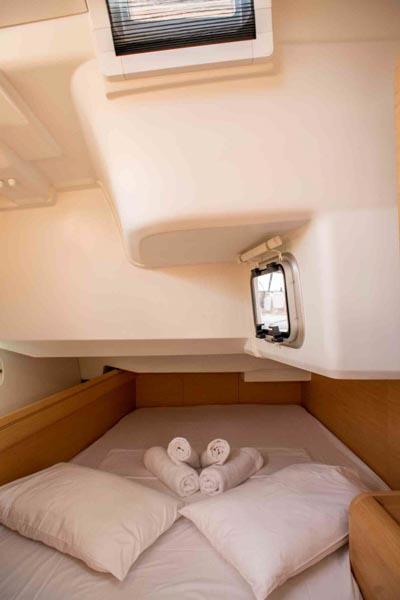 Book yachts online - sailboat - Sun Odyssey 449 - ath44908 - rent