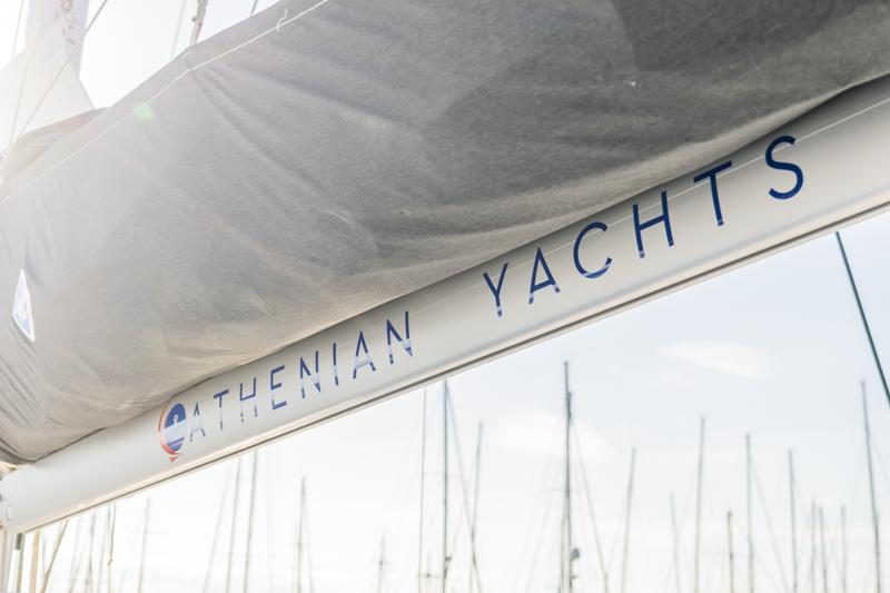 Book yachts online - catamaran - Lagoon 50 (6 cabs) -  Skippered - PELAGIC CAT - rent