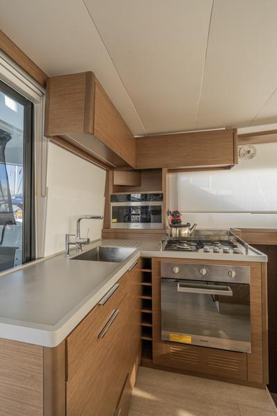 Book yachts online - catamaran - Lagoon 50 (6 cabs) -  Skippered - PELAGIC CAT - rent