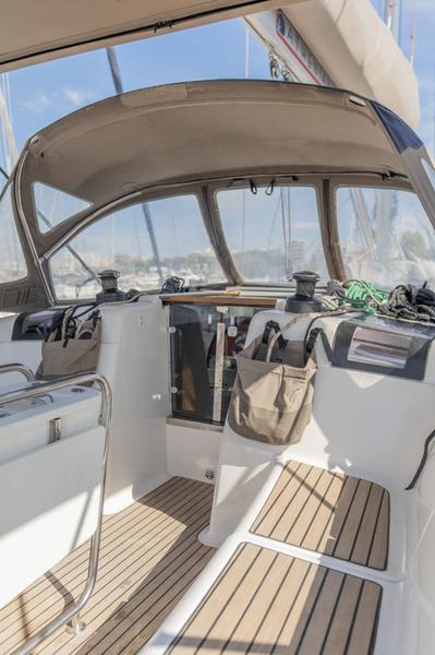 Book yachts online - sailboat - Sun Odyssey 439 - ATHINA - rent