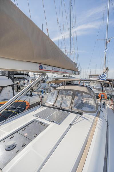 Book yachts online - sailboat - Sun Odyssey 439 - ATHINA - rent