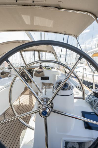 Book yachts online - sailboat - Sun Odyssey 519 -  6 cabs - PANAGIA - rent