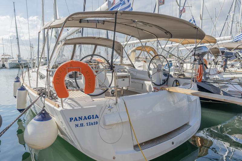 Book yachts online - sailboat - Sun Odyssey 519 -  6 cabs - PANAGIA - rent
