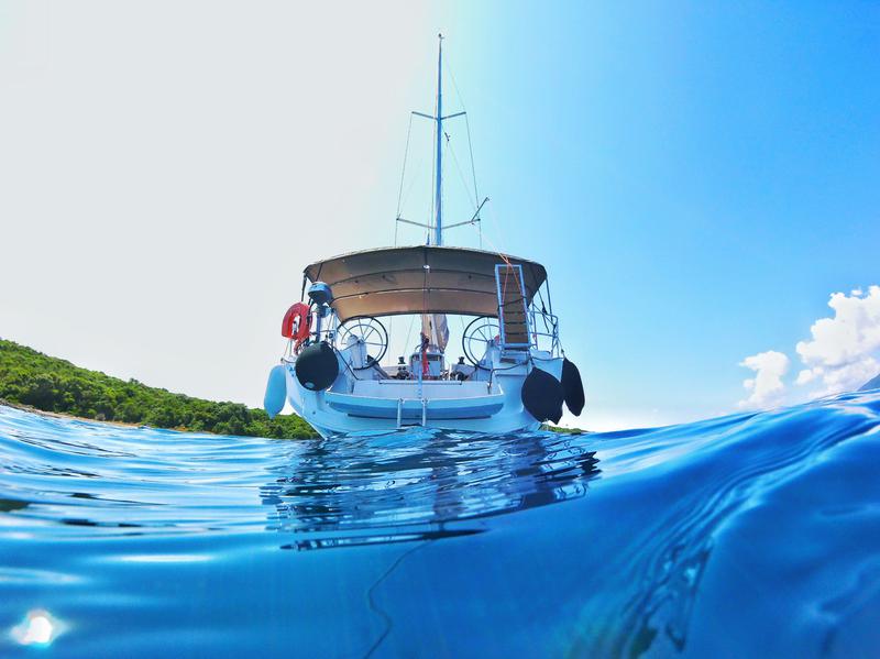 Book yachts online - sailboat - Sun Odyssey 519 -  6 cabs - AETHRA - rent