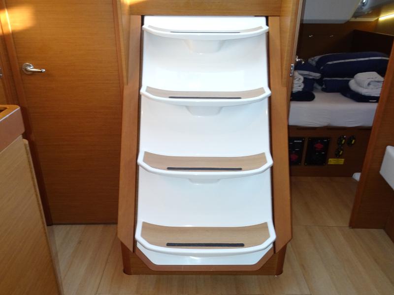 Book yachts online - sailboat - Sun Odyssey 490 - ALFADER (NEW MODEL, BLUE HULL, AC+GEN.) - rent