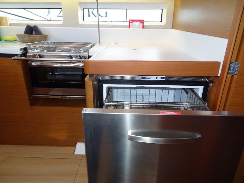 Book yachts online - sailboat - Sun Odyssey 490 - ALFADER (NEW MODEL, BLUE HULL, AC+GEN.) - rent