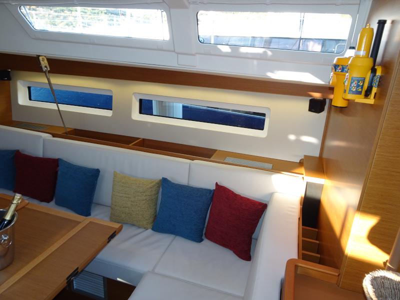 Book yachts online - sailboat - Sun Odyssey 490 - ALFADER (NEW MODEL, BLUE HULL, AC+GEN.) - rent