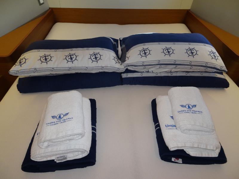 Book yachts online - sailboat - Sun Odyssey 490 - ALFADER (NEW MODEL, BLUE HULL, AC+GEN.) - rent