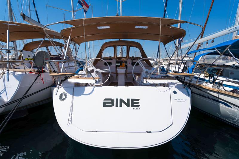 Book yachts online - sailboat - Elan 45 Impression - Bine - rent