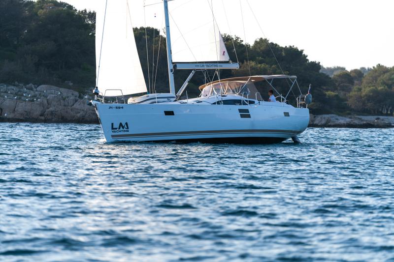 Book yachts online - sailboat - Elan 50 Impression - Escape II - rent