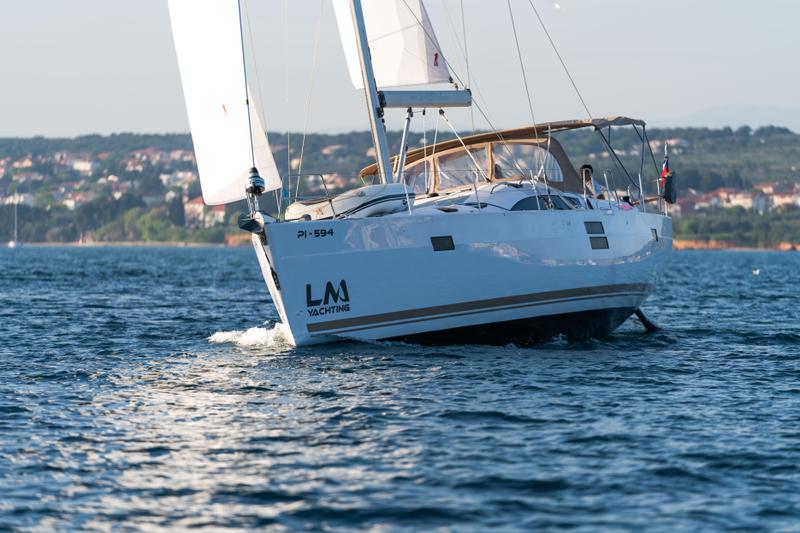 Book yachts online - sailboat - Elan 50 Impression - Escape II - rent