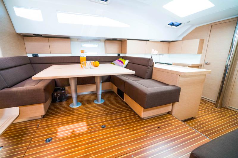 Book yachts online - sailboat - Elan 50 Impression - Sasha - rent