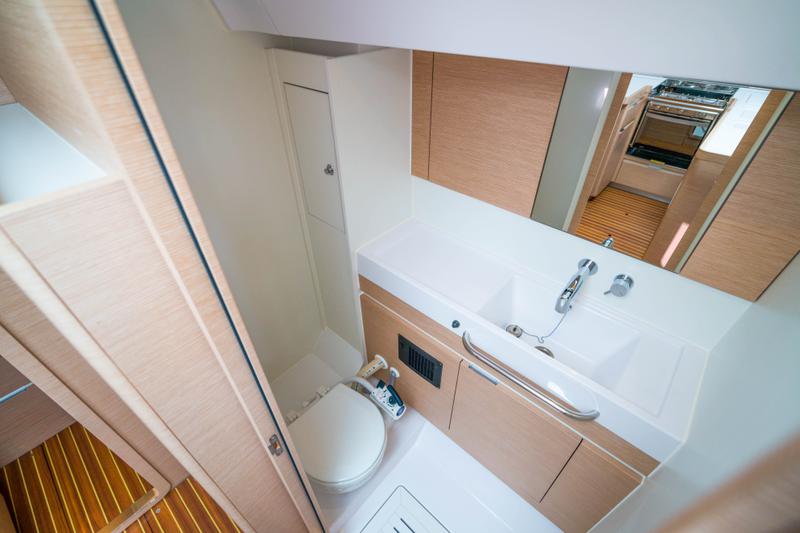 Book yachts online - sailboat - Elan 50 Impression - Sasha - rent