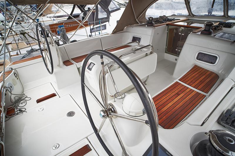 Book yachts online - sailboat - Sun Odyssey 519 - Ondine - rent