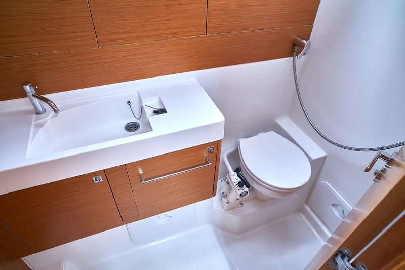 Book yachts online - sailboat - Sun Odyssey 519 - Ondine - rent