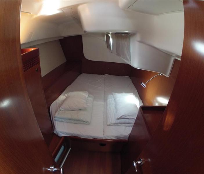 Book yachts online - sailboat - Oceanis 46 - Miha - rent