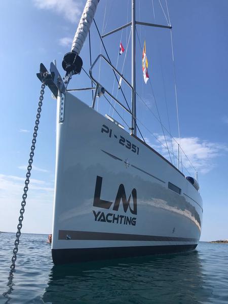 Book yachts online - sailboat - Sun Odyssey 449 - 3 Amigos - rent