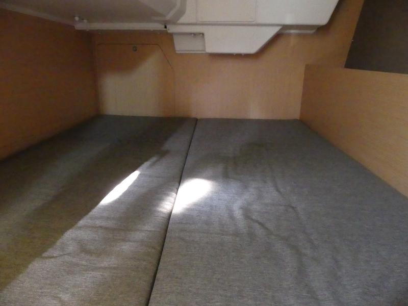 Book yachts online - sailboat - Oceanis 38 - Omega - rent