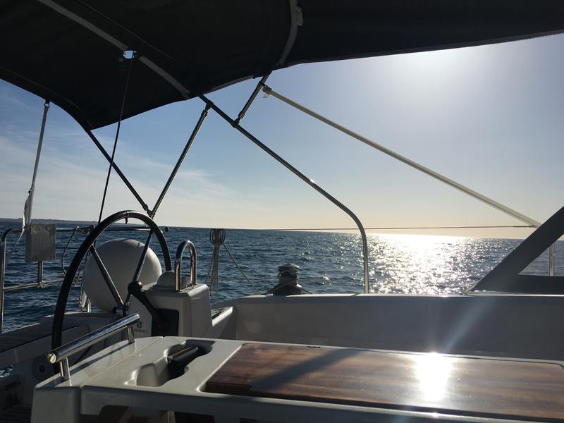 Book yachts online - sailboat - Oceanis 38 - Omega - rent