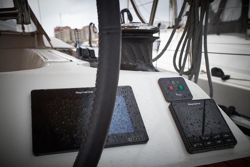 Book yachts online - sailboat - Sun Odyssey 519 - Aysha - rent