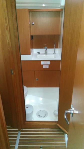 Book yachts online - sailboat - Bavaria C45 - Atokos - rent