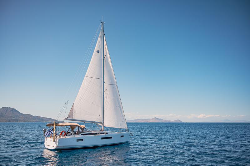 Book yachts online - sailboat - Sun Odyssey 410 - Irene - rent