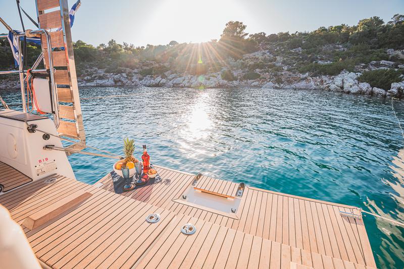 Book yachts online - sailboat - Sun Odyssey 410 - Irene - rent