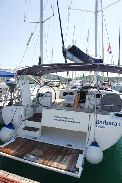 Book yachts online - sailboat - Bavaria C45 Holliday - Barbara I - rent