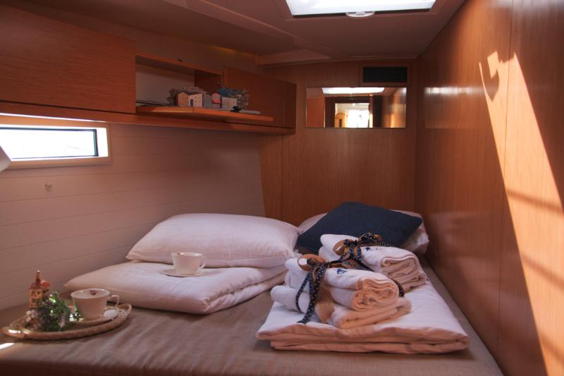 Book yachts online - sailboat - Bavaria Cruiser 51 - Margot One (Air Condition) - rent