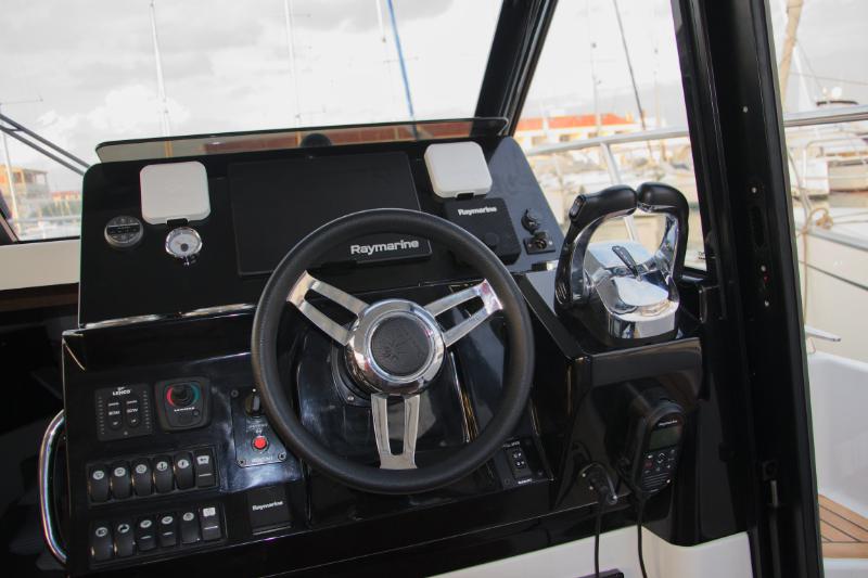 Book yachts online - motorboat - Merry Fisher 1095 - CarGO - rent