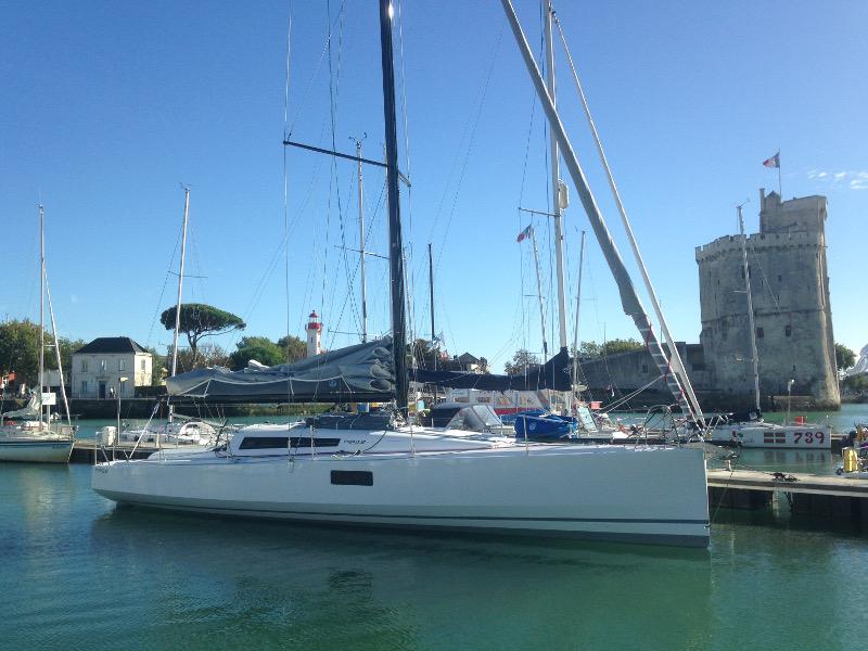 Book yachts online - sailboat - Pogo 12.5 - Purple Rain  - rent
